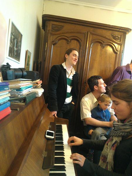 2012-04-09-hl58.jpg